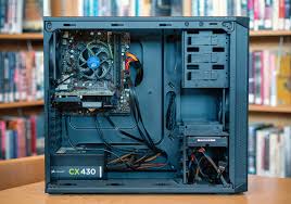 10 consejos para crear un PC de sobremesa para presumir que no desentone en  tu salón